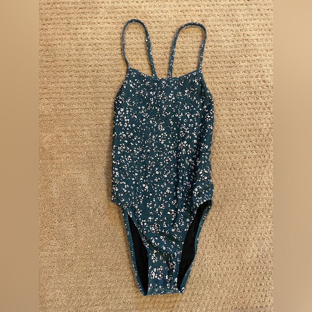 Jolyn Suit - Size 28